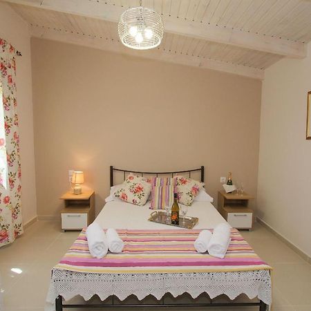 Kouros Resort Kalamákion Dış mekan fotoğraf