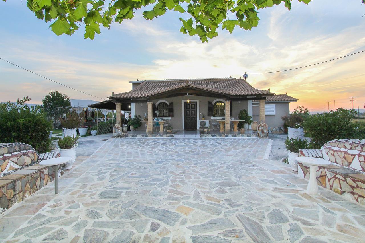 Kouros Resort Kalamákion Dış mekan fotoğraf