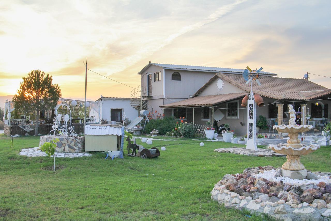 Kouros Resort Kalamákion Dış mekan fotoğraf